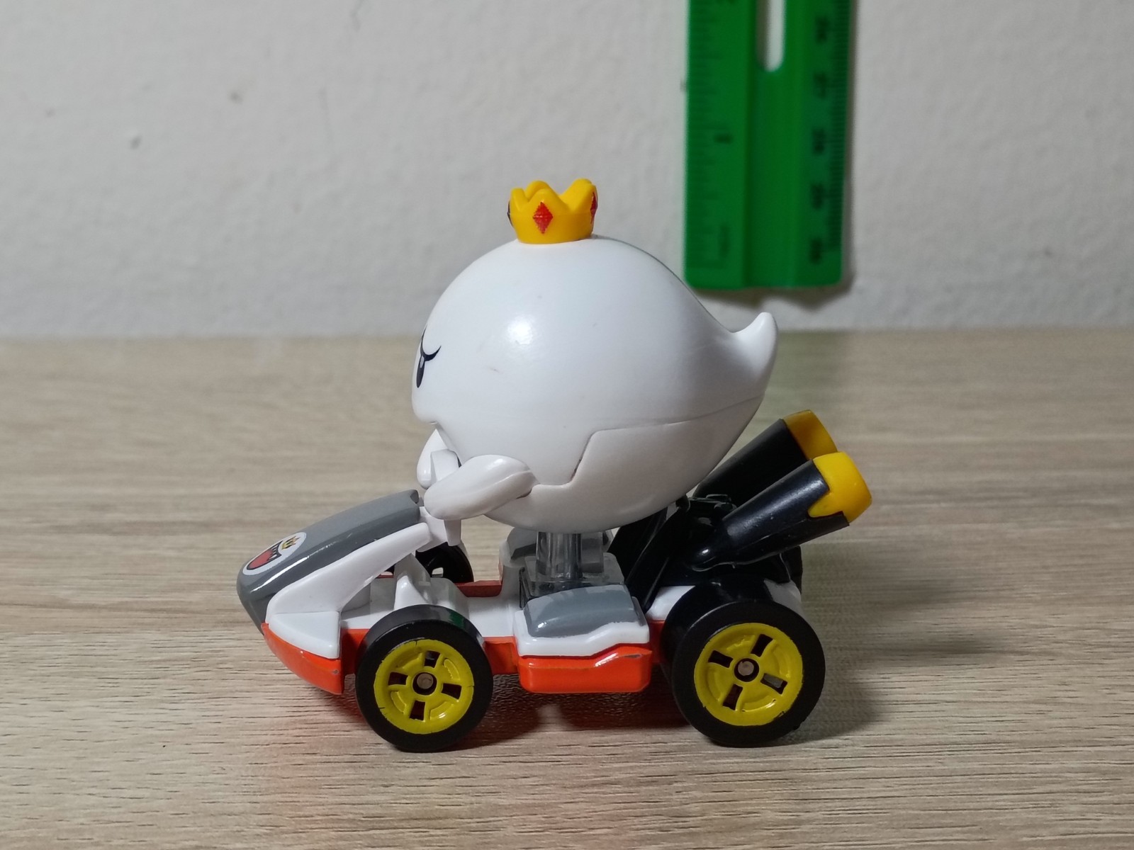 12-PK KING BOO Super Mario Kart Hot Wheels Wario Yoshi Shy Guy Peach Luigi