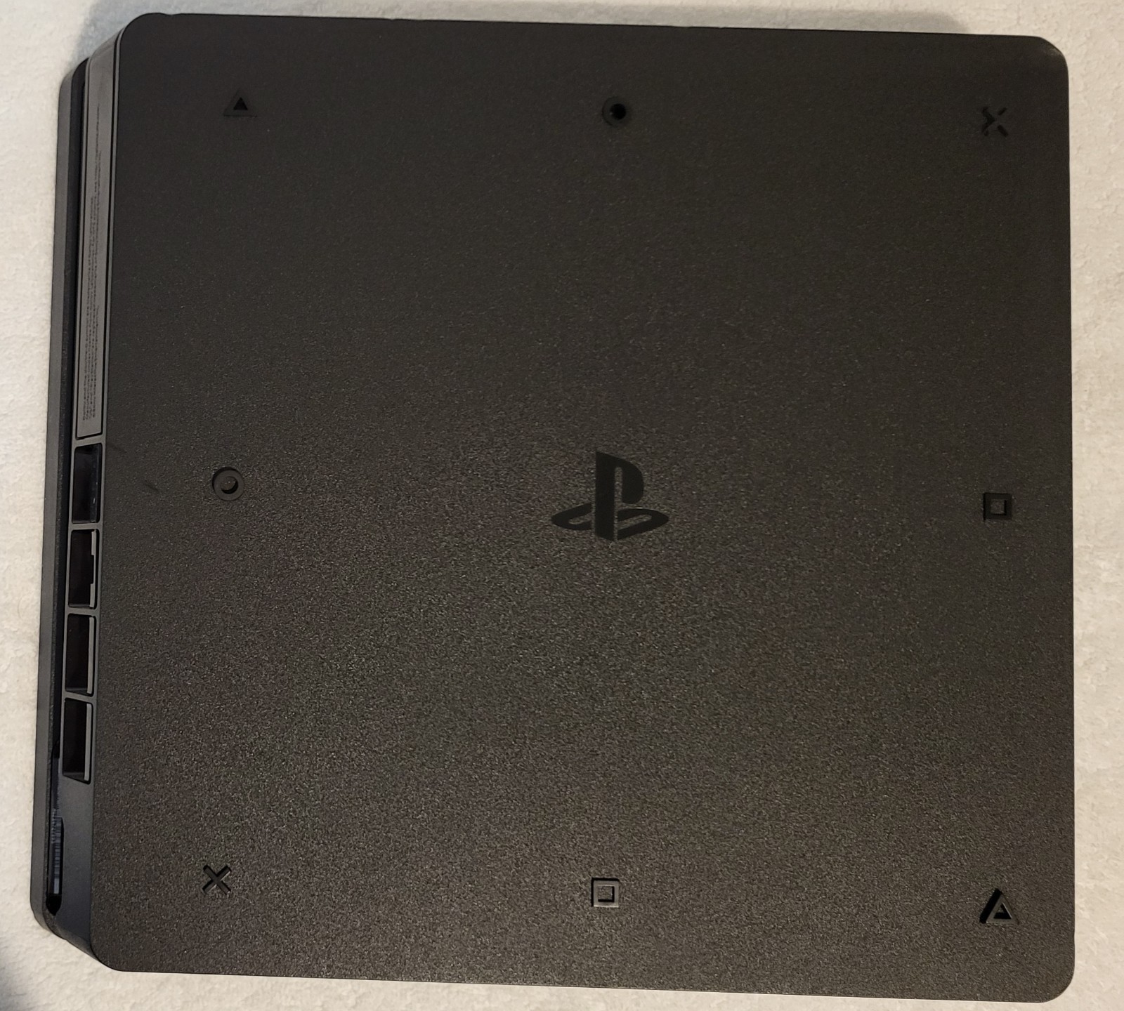 Sony PlayStation 4 PS4 Slim 1TB Console Only Working With Issues