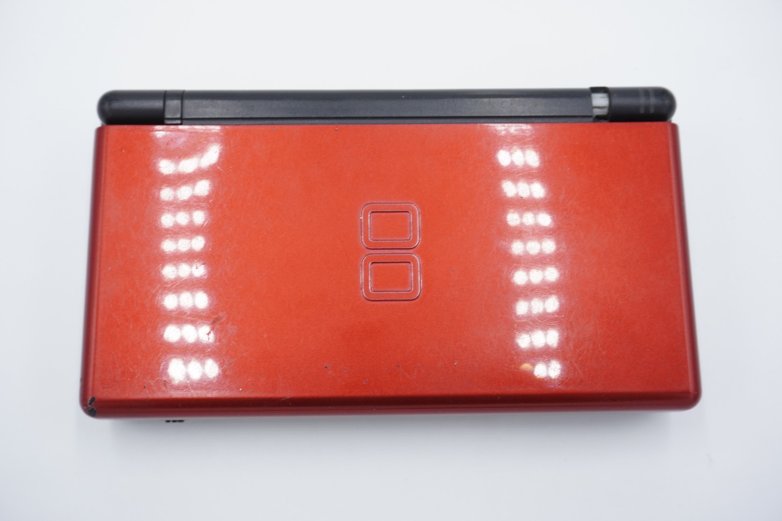 BROKEN Nintendo DS Lite Crimson Handheld Console ONLY – Red/Black *READ*