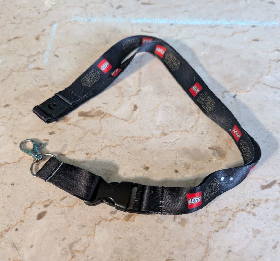 Lego Star Wars The Force Awakens Clip On Break Away Lanyard ID Badge Holder