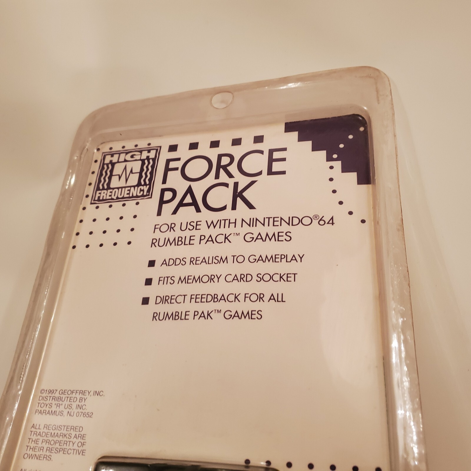 NEW 1997 Force Pack Tremor Rumble Pack Pak Nintendo 64 N64 Mad Catz Toys R US N