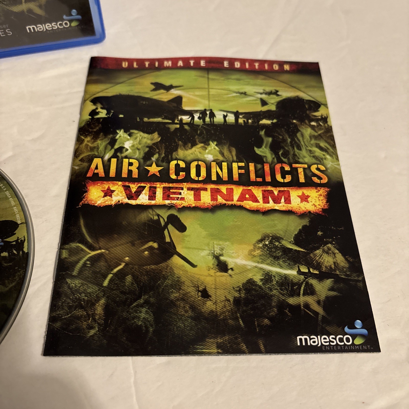 Air Conflicts: Vietnam Ultimate Edition (Sony PlayStation 4, 2014) CIB *TESTED*