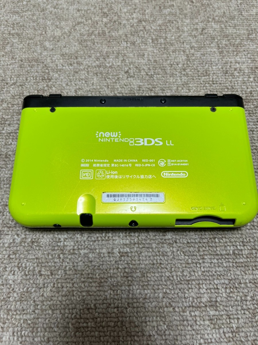 New Nintendo 3DS XL LL Black Lime Console region Japanese B956