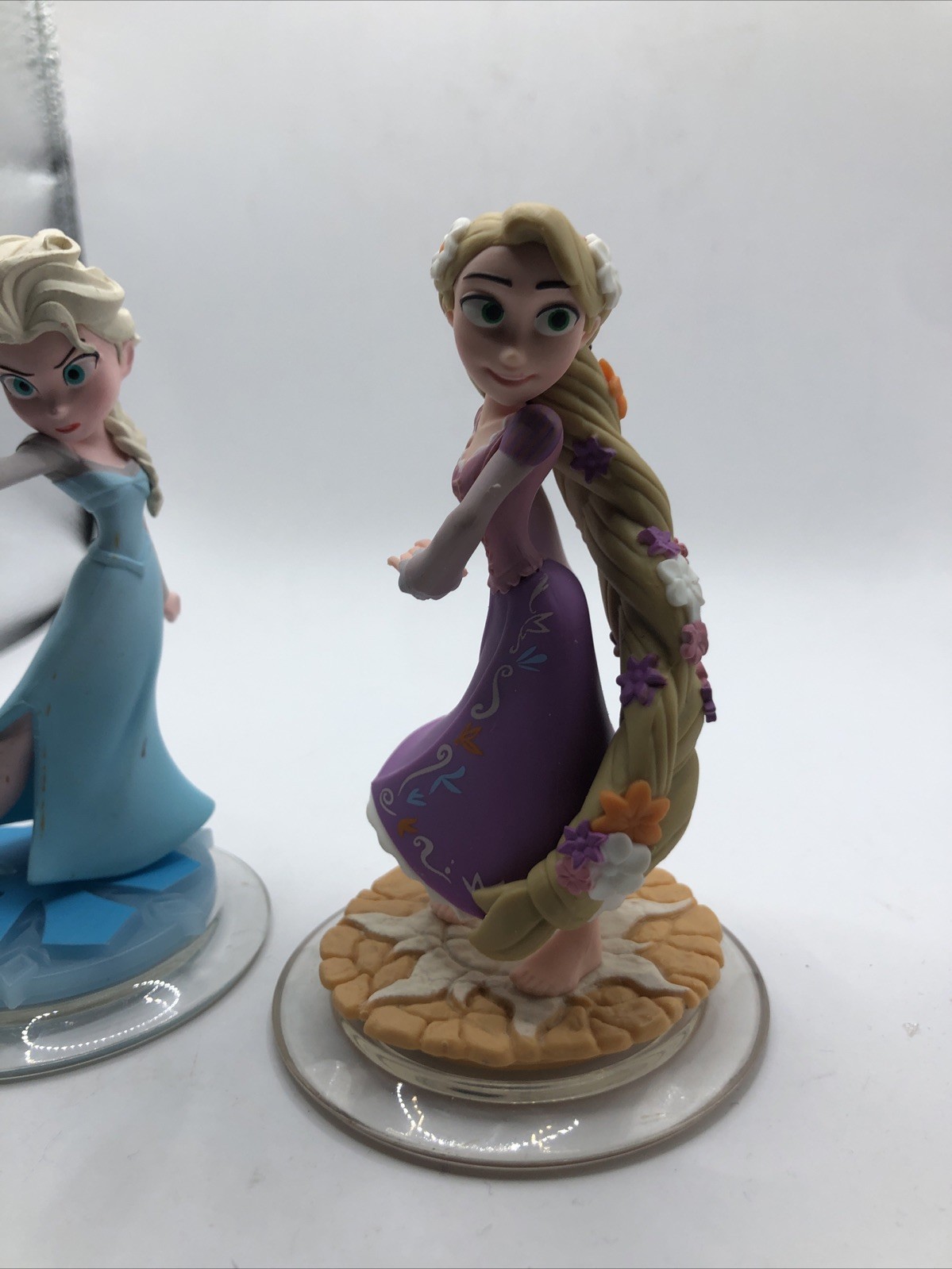 Disney Infinity 1.0 Frozen’s Elsa And Rapunzel