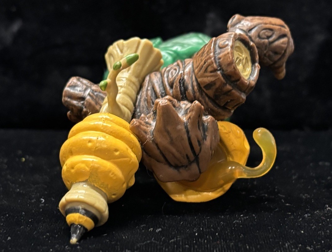 Activision Skylanders Swap Force Bumble Blast Lightcore Character Action Figure
