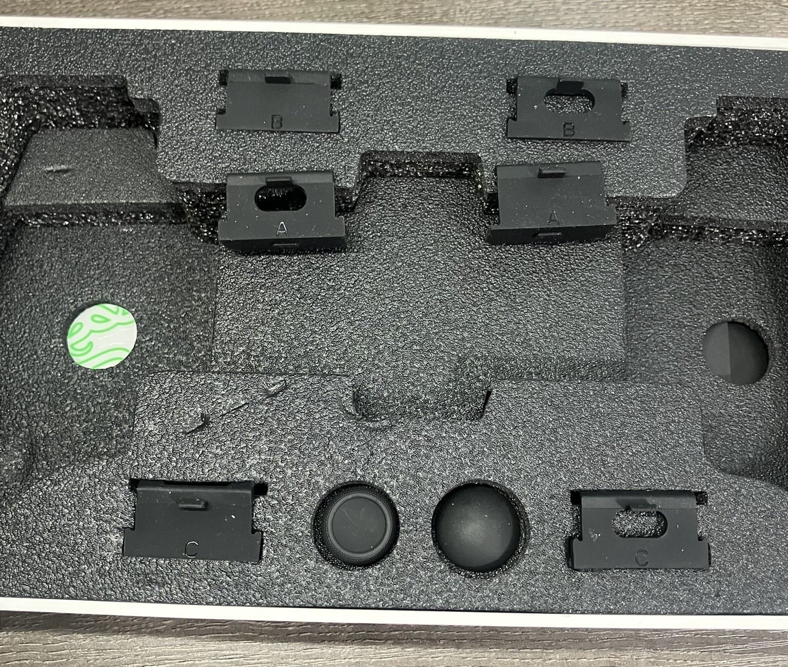 Razer Kishi V3 Pro XL Gaming Controller for iPad & Android Tablets up to 13″