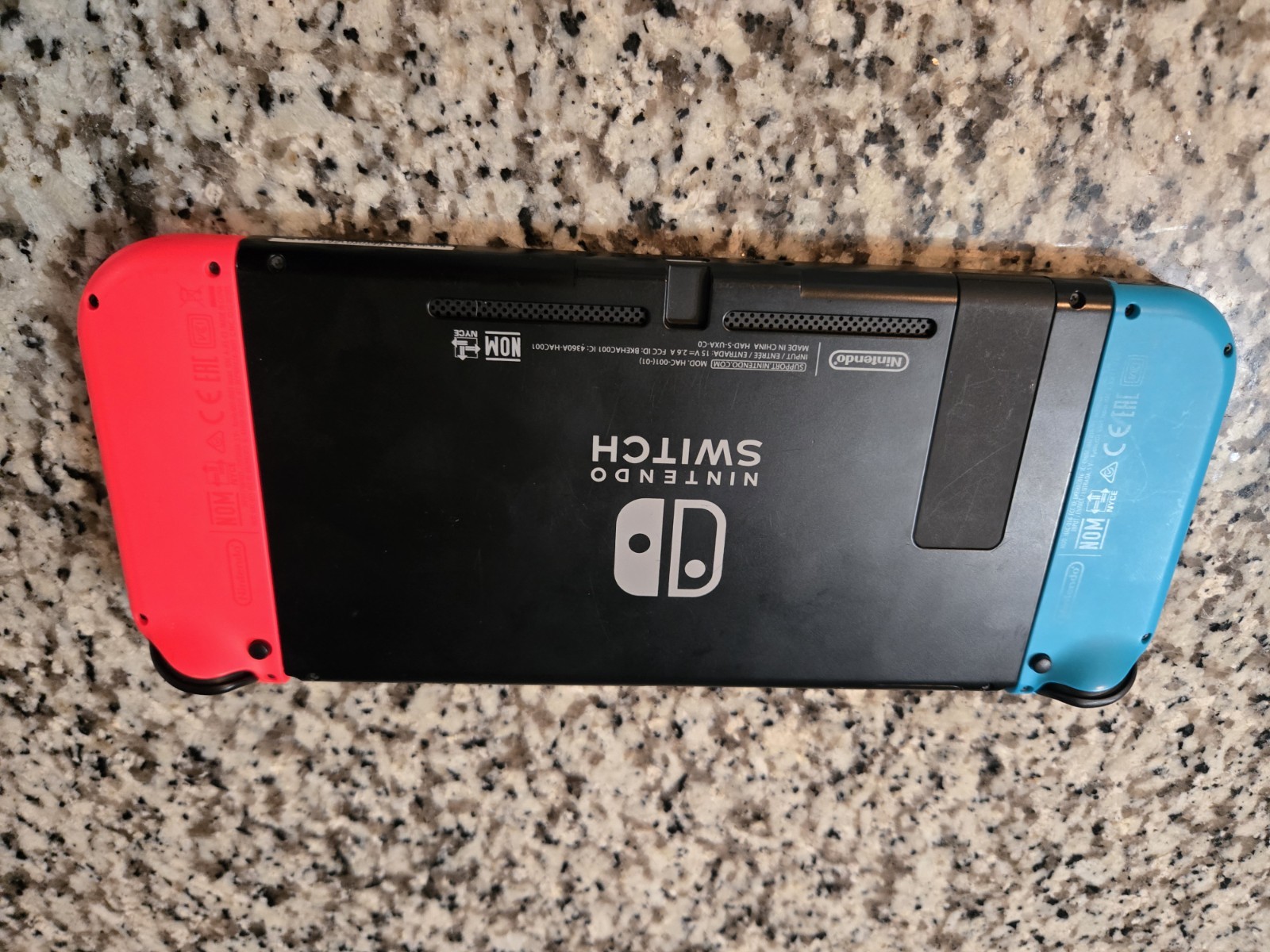 Nintendo Switch Console Handheld System w/ Neon Red & Blue Joy-Con, CLEAN