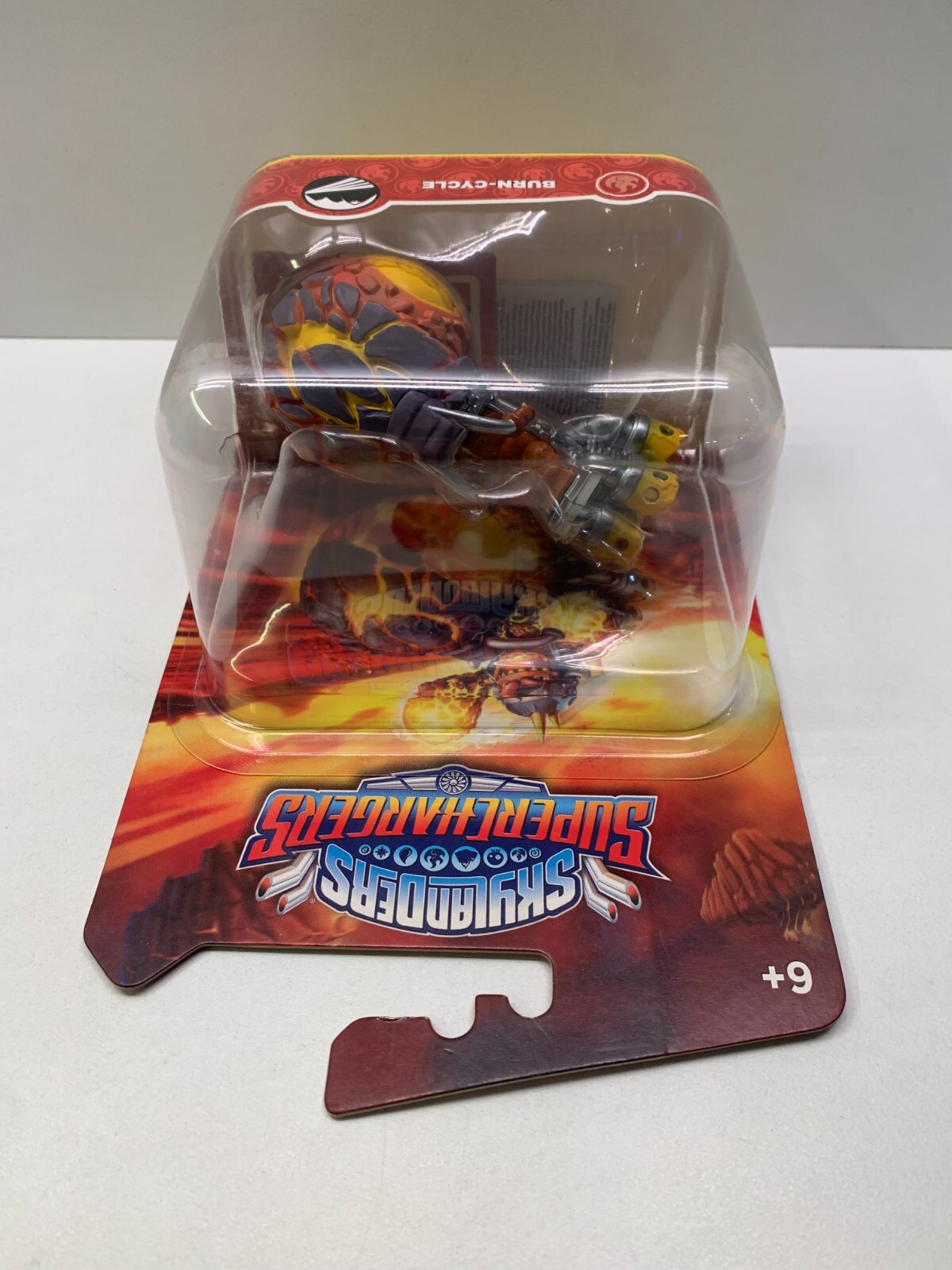SKYLANDERS SUPERCHARGERS BURN-CYCLE – NEW SEALED NEW SEALED