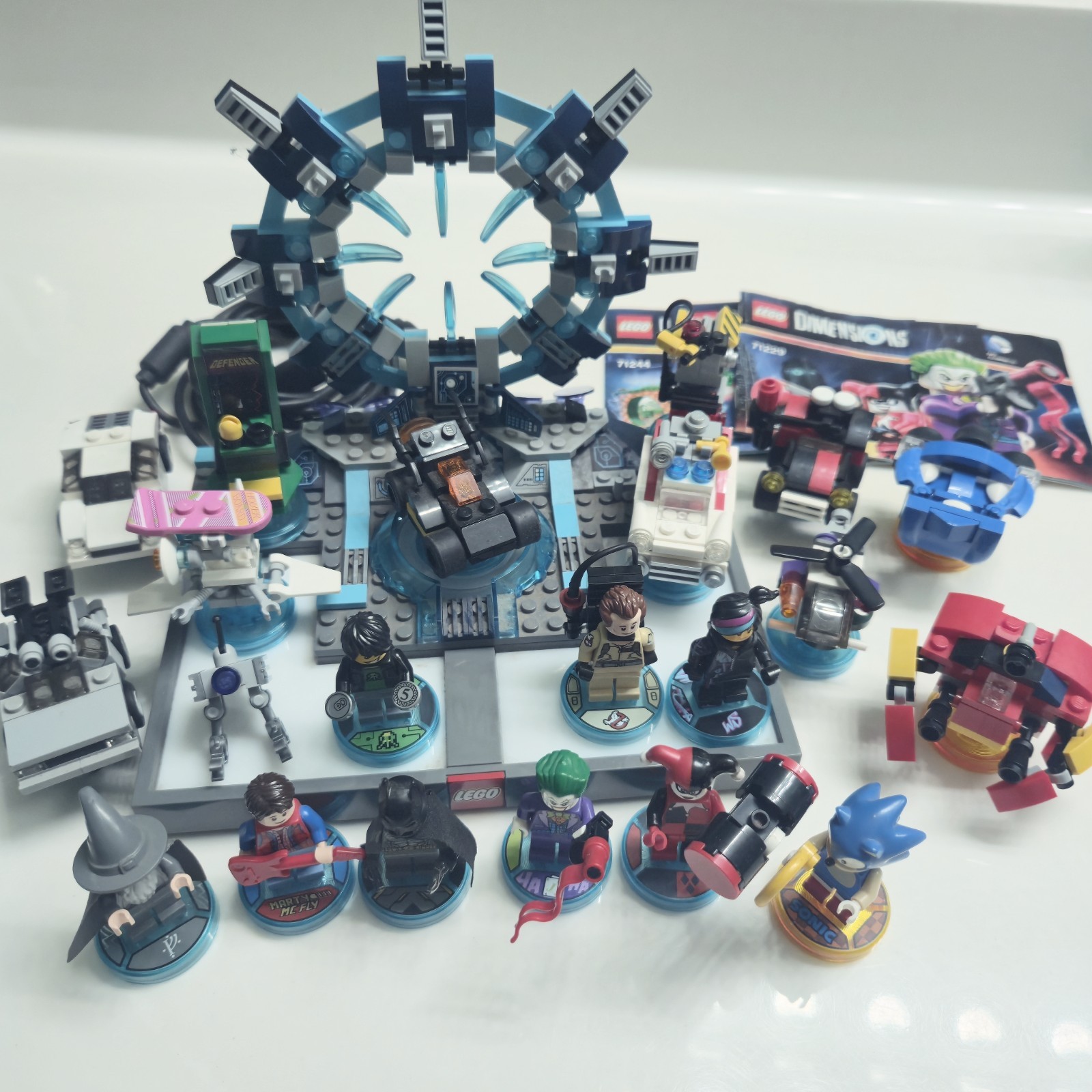 LEGO Dimensions Huge Lot Sonic Joker Harley BTTF Portal 9 Figures 11 Vehicle PS4