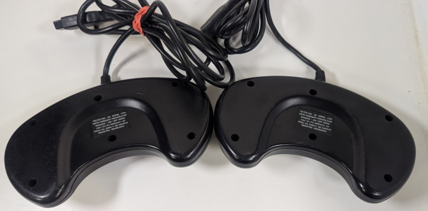 SEGA Mega Drive Tec Toy Tectoy Brazil Genesis 3 Button Control Pad Lot of 2