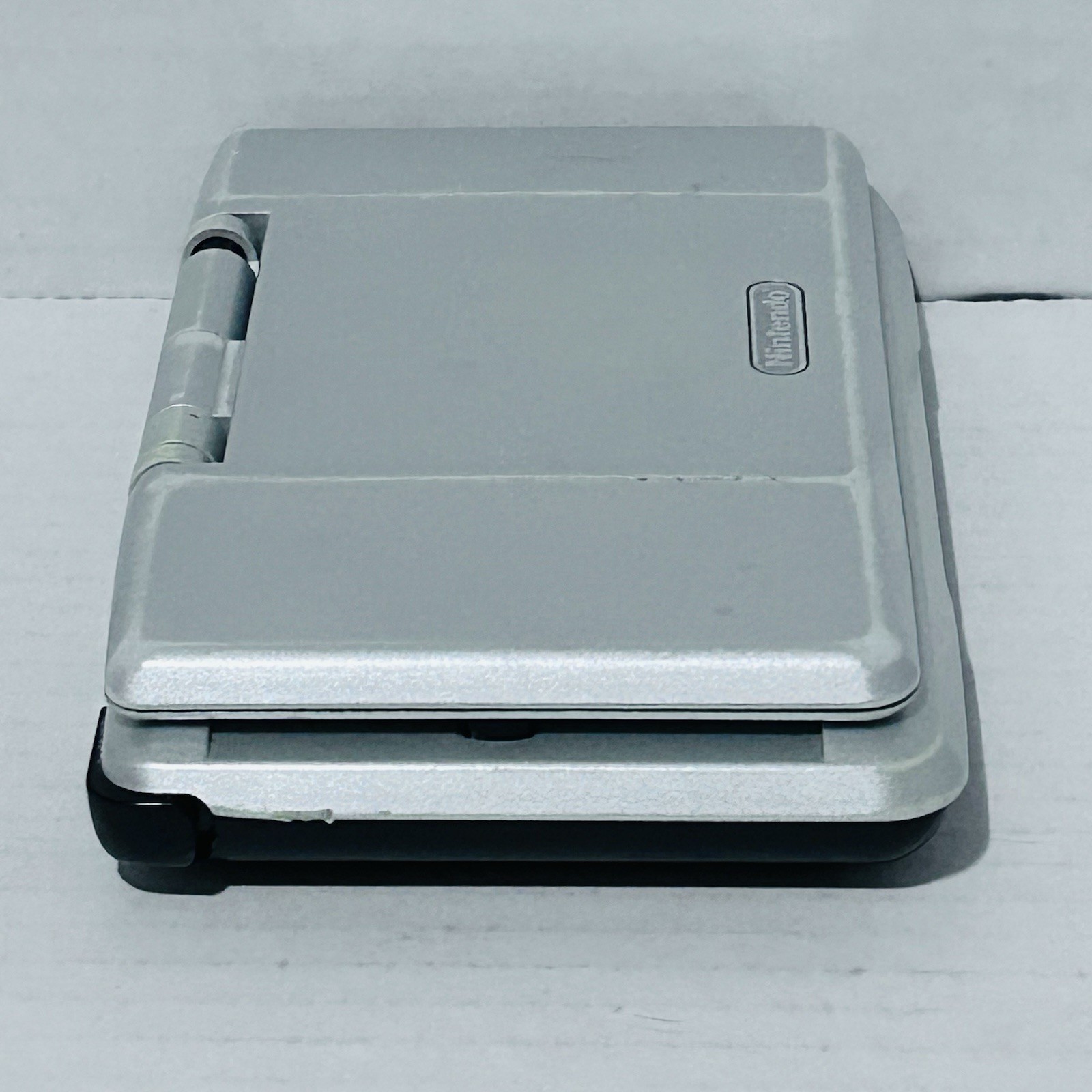 Nintendo DS NTR-001 Original Silver has Broken Hinge FOR PARTS OR REPAIR AS-IS