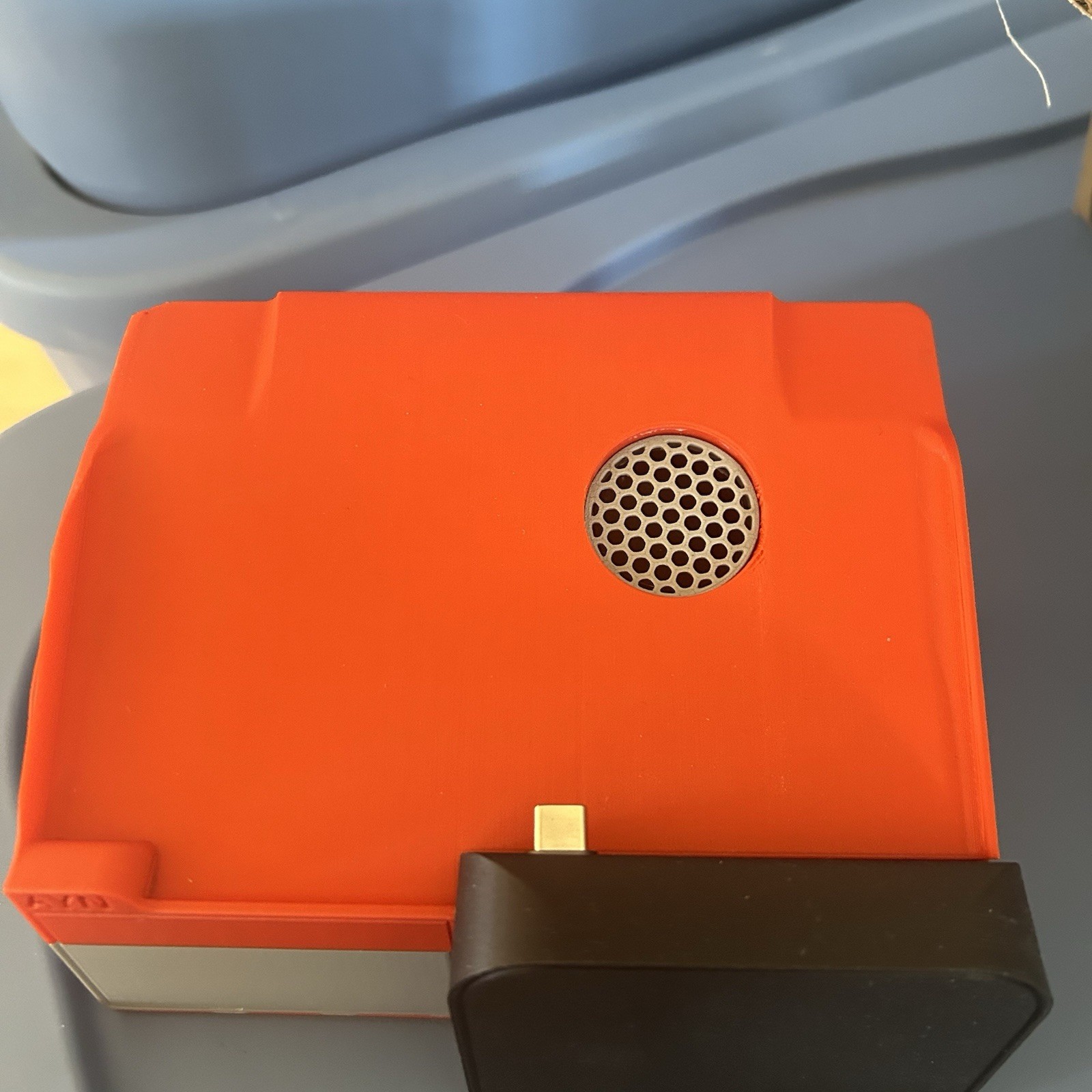 AYN Thor Dock Stand USB-C Rear Pass-Through 3D Printed New 3DS Inspired