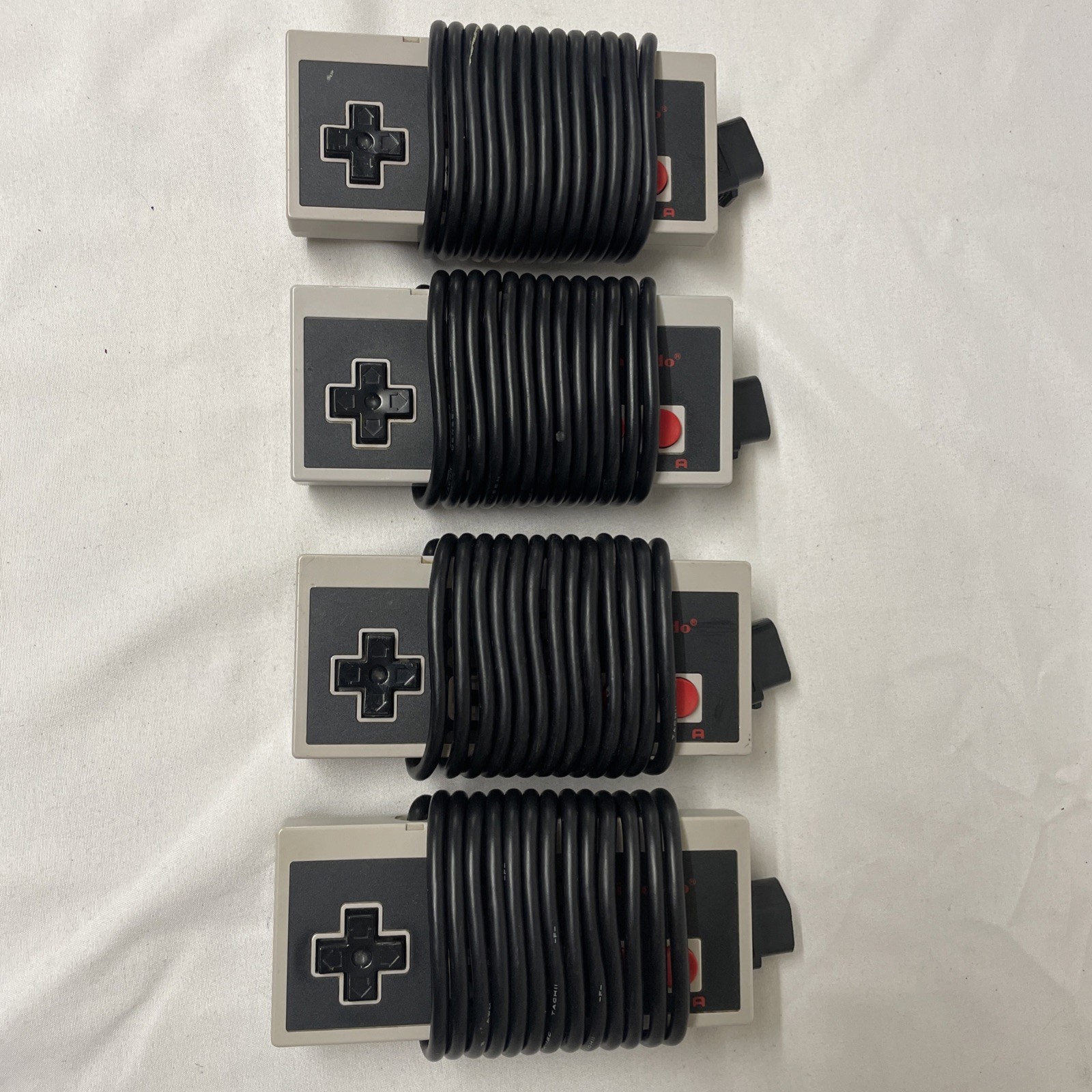 Nintendo NES-004 OEM Controller lot of 4 Tested
