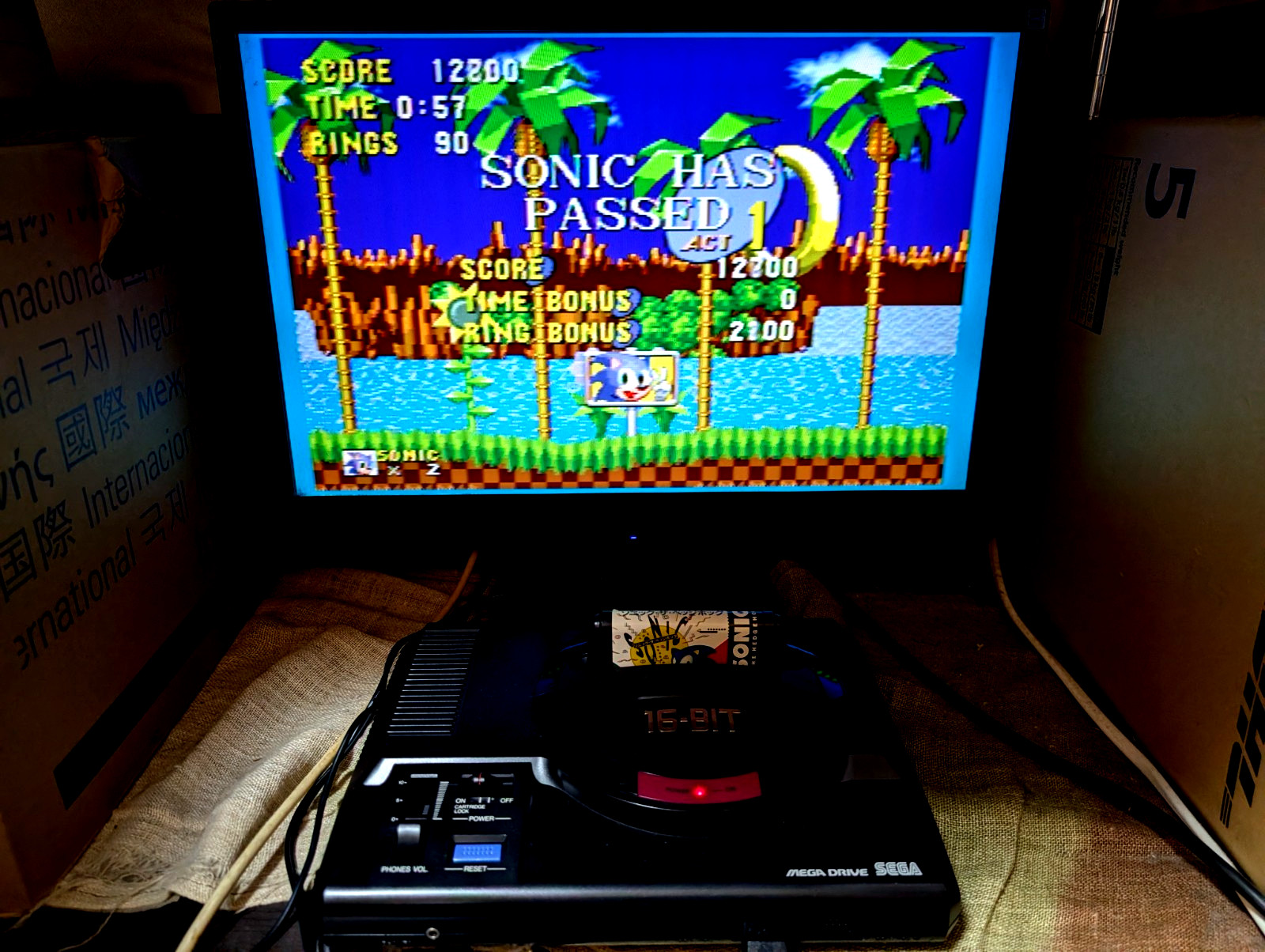 SEGA Mega Drive 16BIT Console Sonic Japan Box
