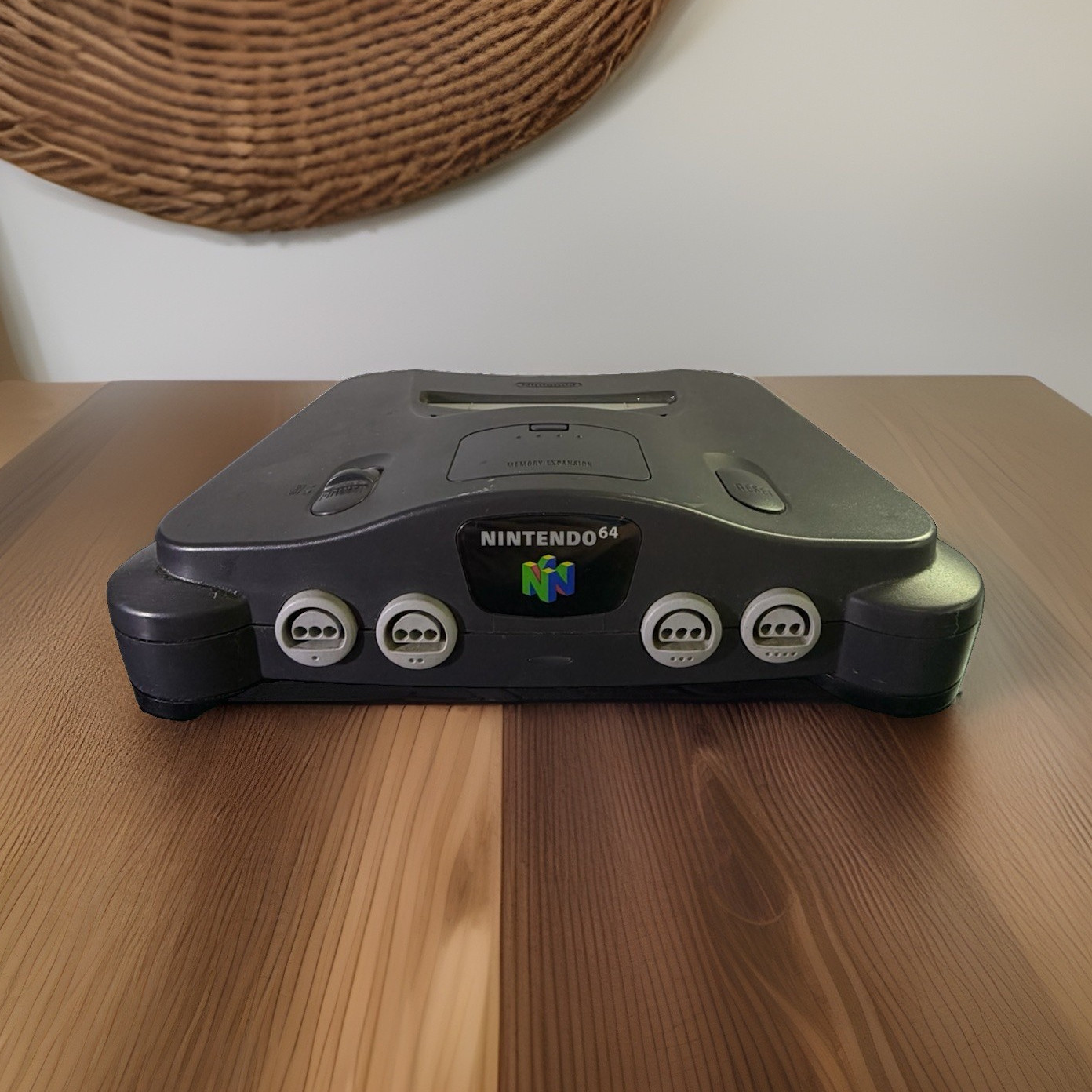 Nintendo 64 Console Bundle w/ Controller, Power Adapter & Games NTSC-U/C 1996