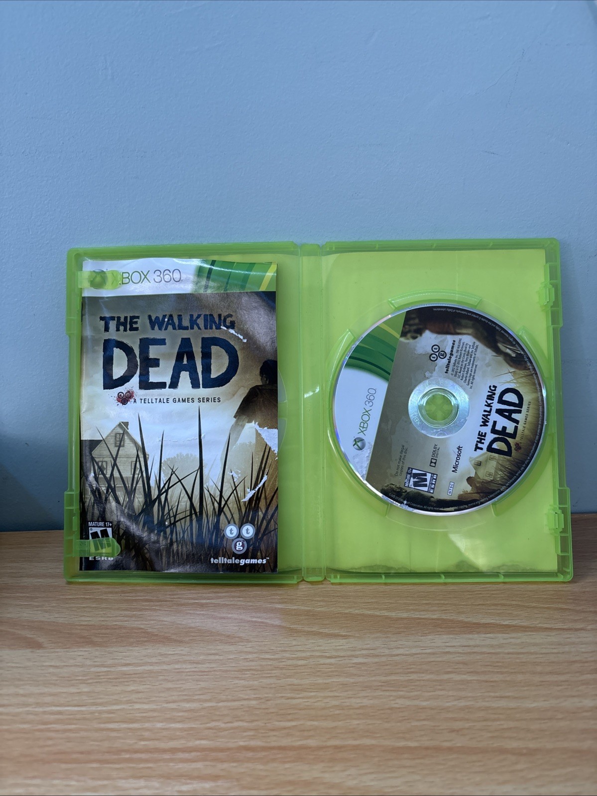 The Walking Dead A Telltale Game Series Xbox 360 Episodic Adventure Game