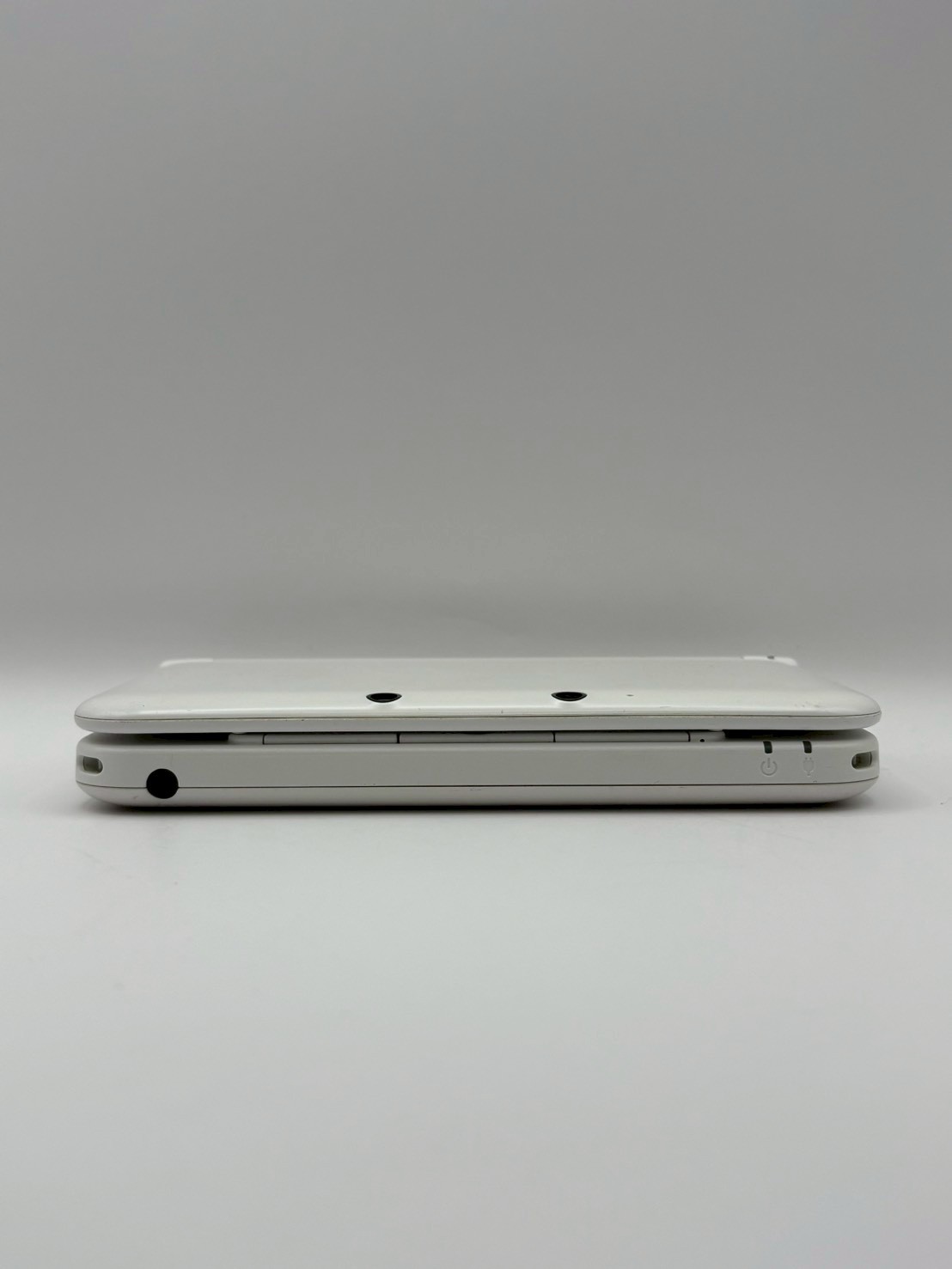 Nintendo 3DS LL White Handheld Console Tested w/ 4GB SD Card Stylus Japan