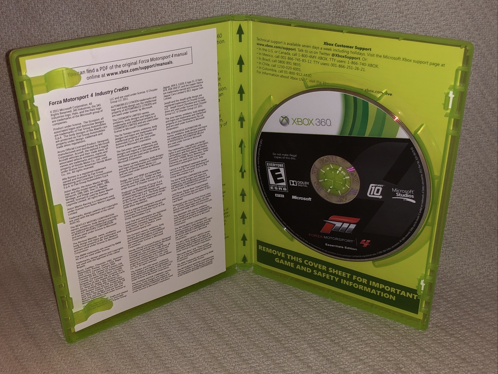 Xbox 360 Forza Motorsport 4 Better With Kinect Sensor Video Game Disc in Case