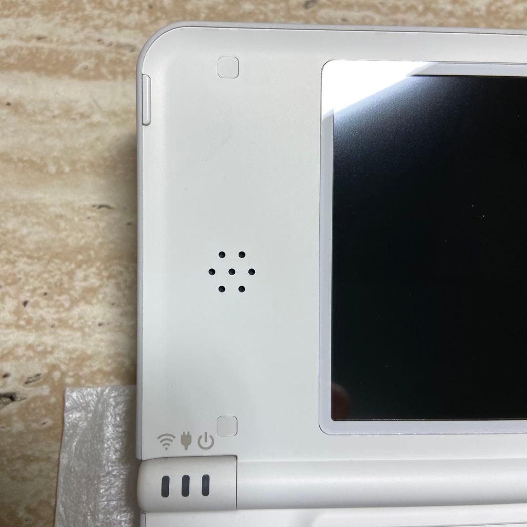 Nintendo DSi XL Natural White Complete in Box Near Mint CIB 7232