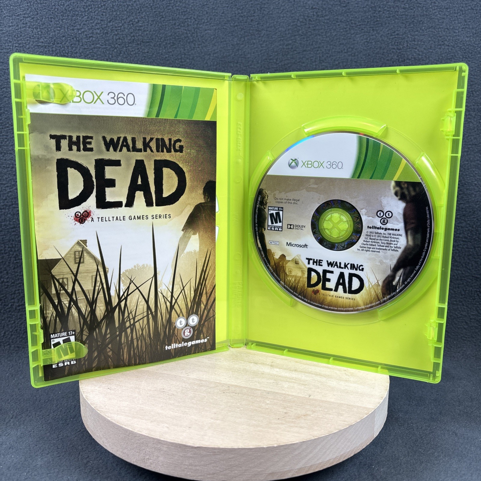 Xbox 360 – The Walking Dead: A Telltale Games Series – Complete – Refurbished