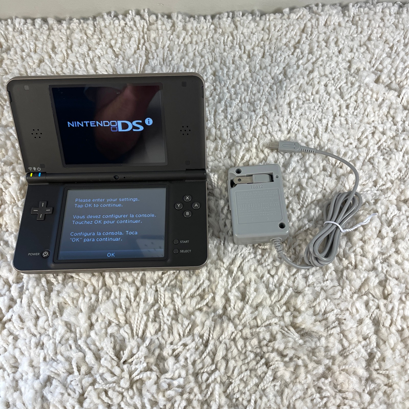 Nintendo DSi XL Bronze Handheld Console System UTL-001 Tested