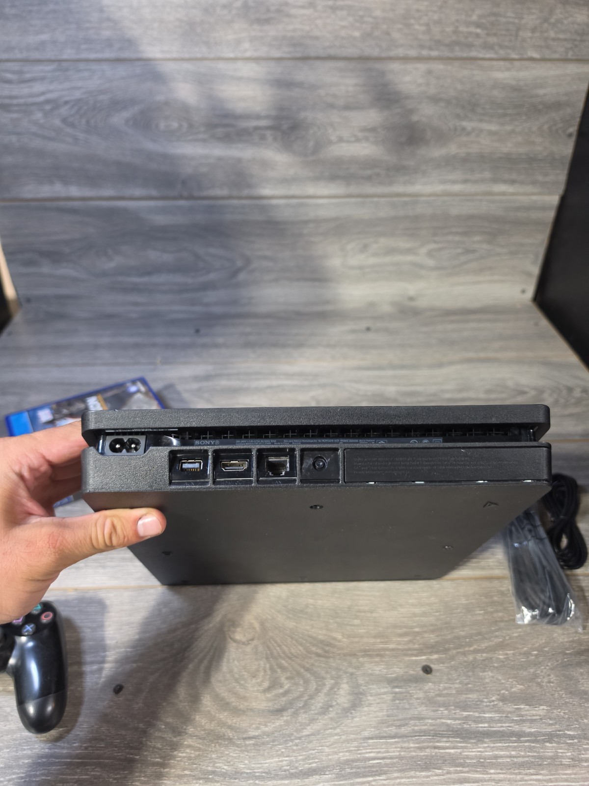SONY PLAYSTATION 4 PS4 CUH-2215B 1 TB CONSOLE 3 GAME BUNDLE W CONTROLLER & CORD
