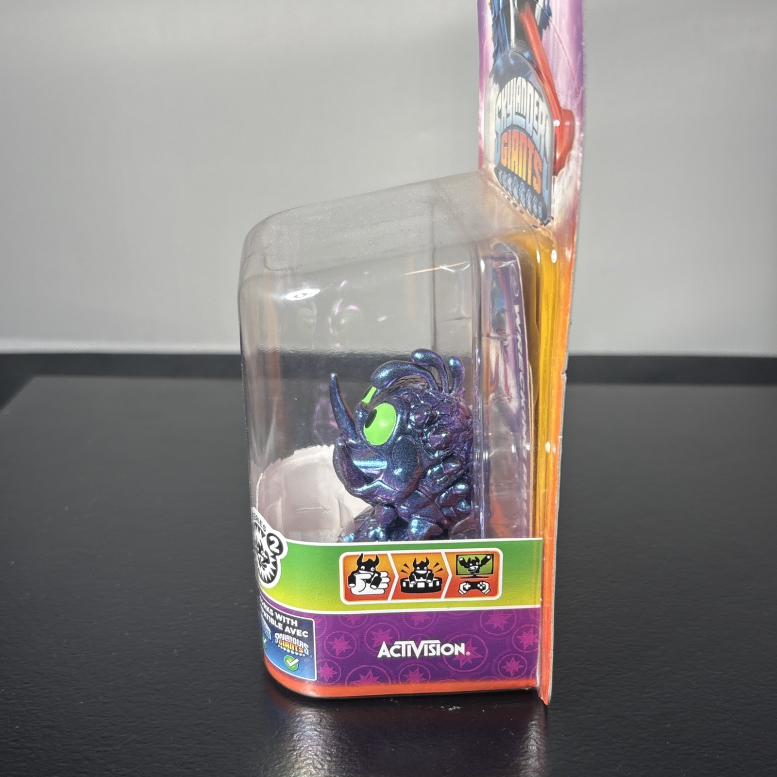 Skylanders Giants Wrecking Ball Metalic Purple