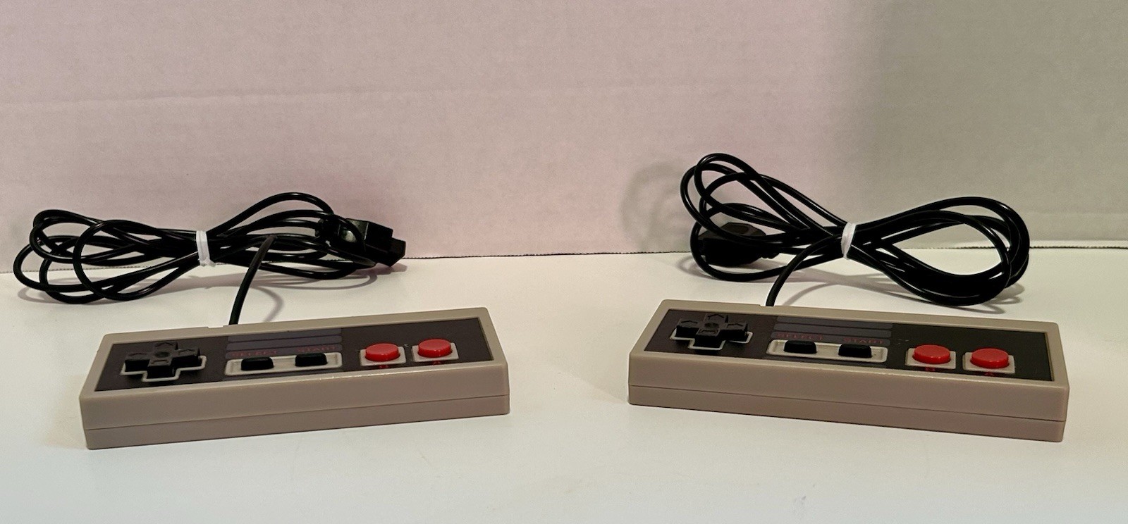 Knockoff NES Classic Edition OEM Mini Console, Controller & Cords 88 Games In 1