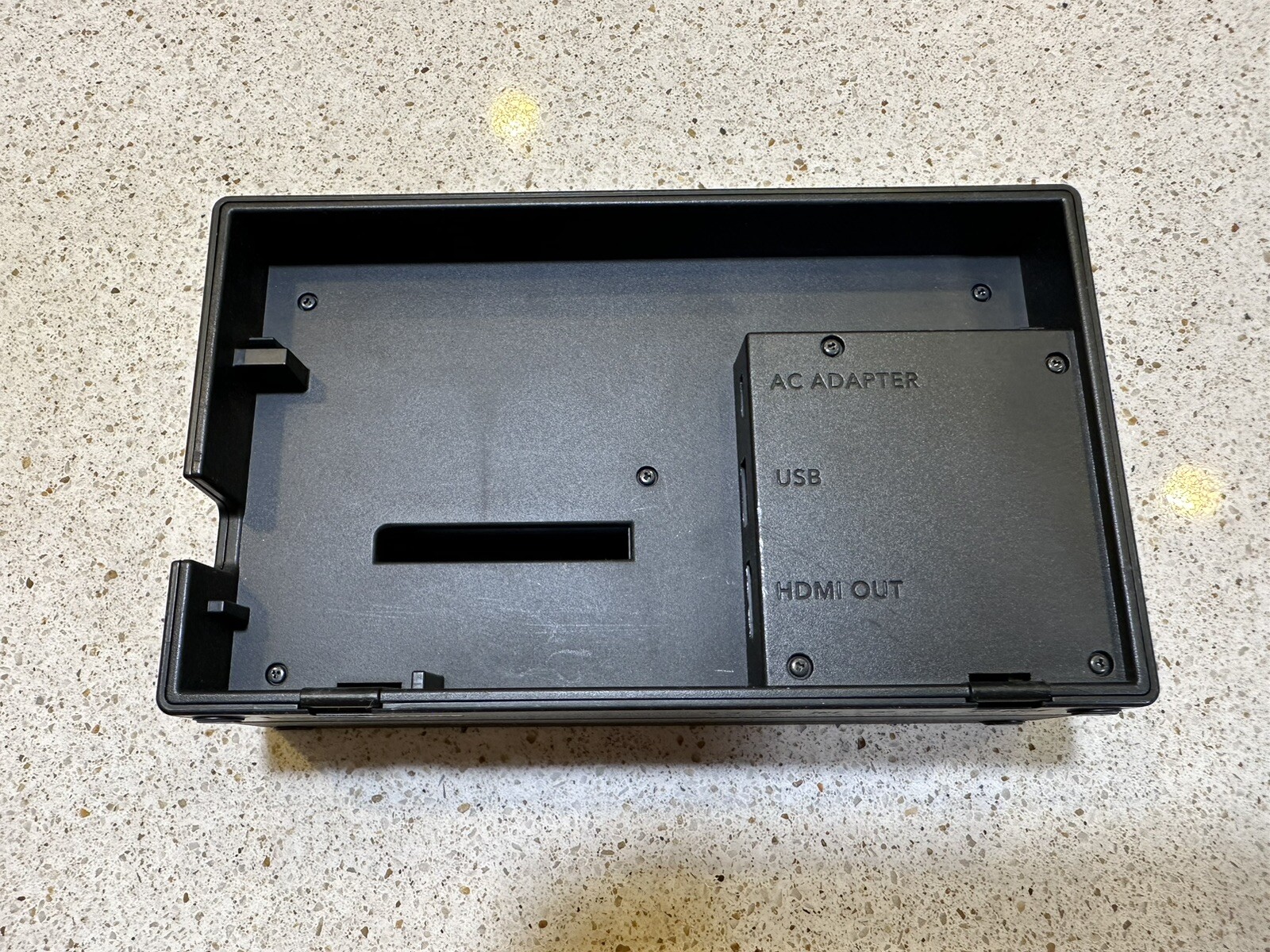 Original Nintendo Switch Charging Base Station / Console Screen TV Dock Station