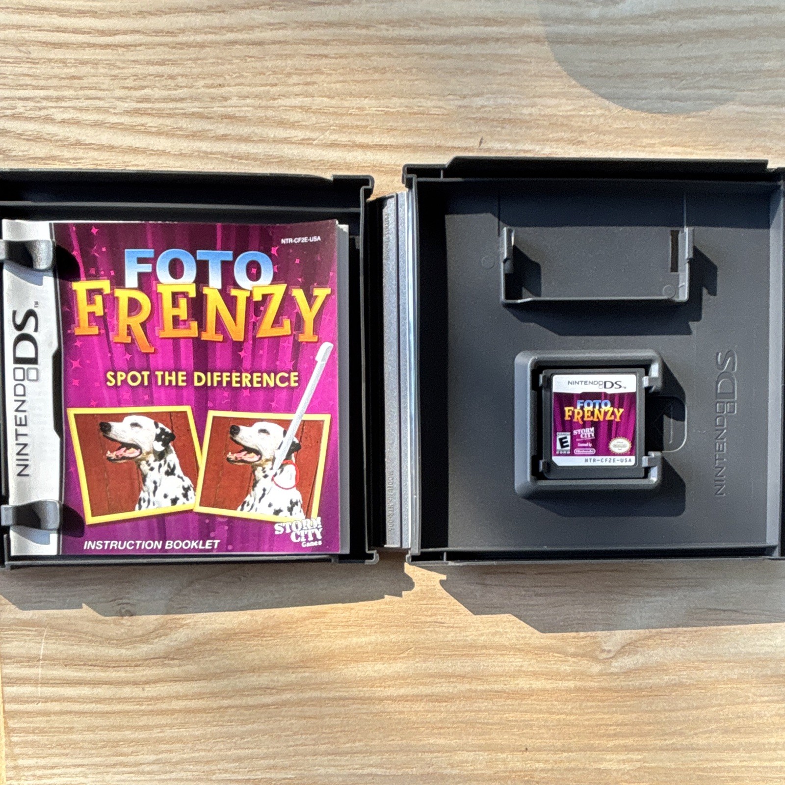 Storm City Games Foto Frenzy Spot the Difference Nintendo DS Manual E 2009