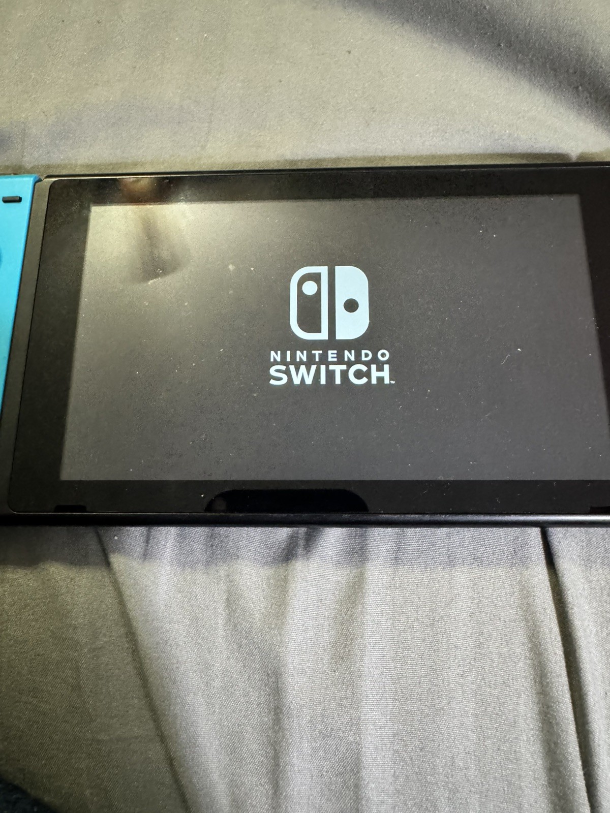 Nintendo Switch Handheld Game Console Only HAC-001(-01) Black Bad Joycon READ
