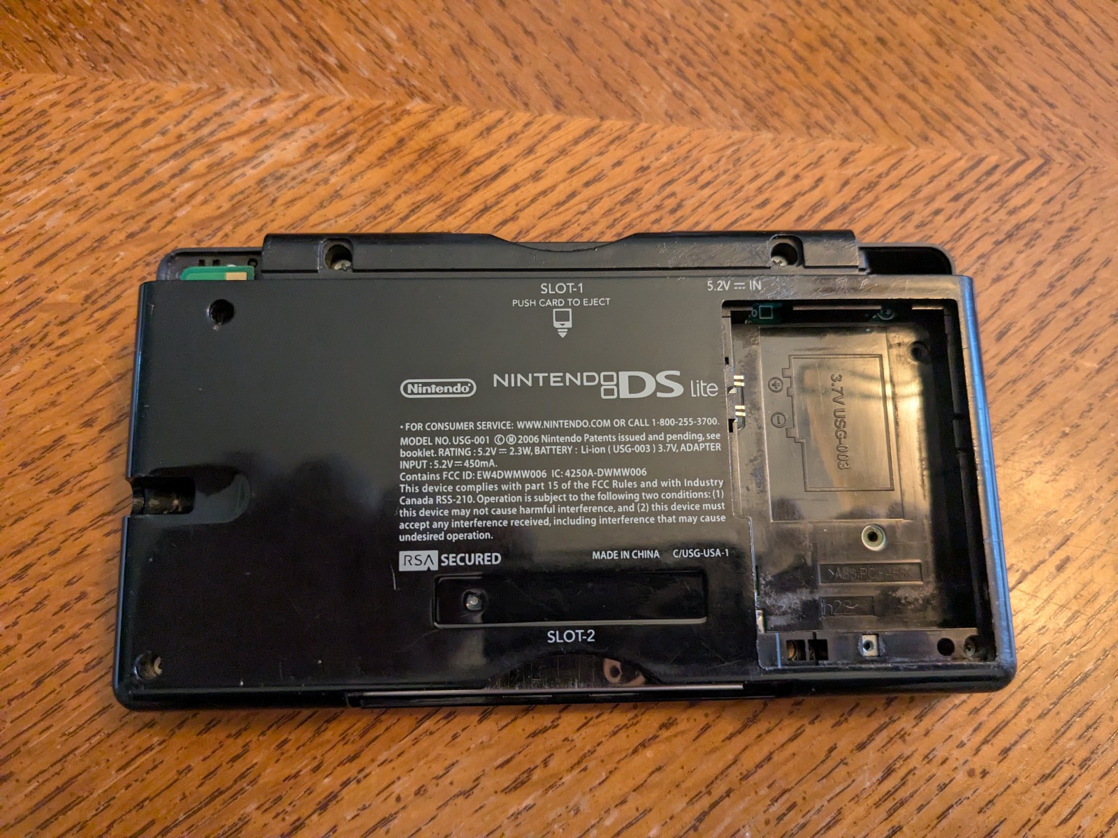 Nintendo DS Lite Handheld System – Blue/Black – READ DESCRIPTION
