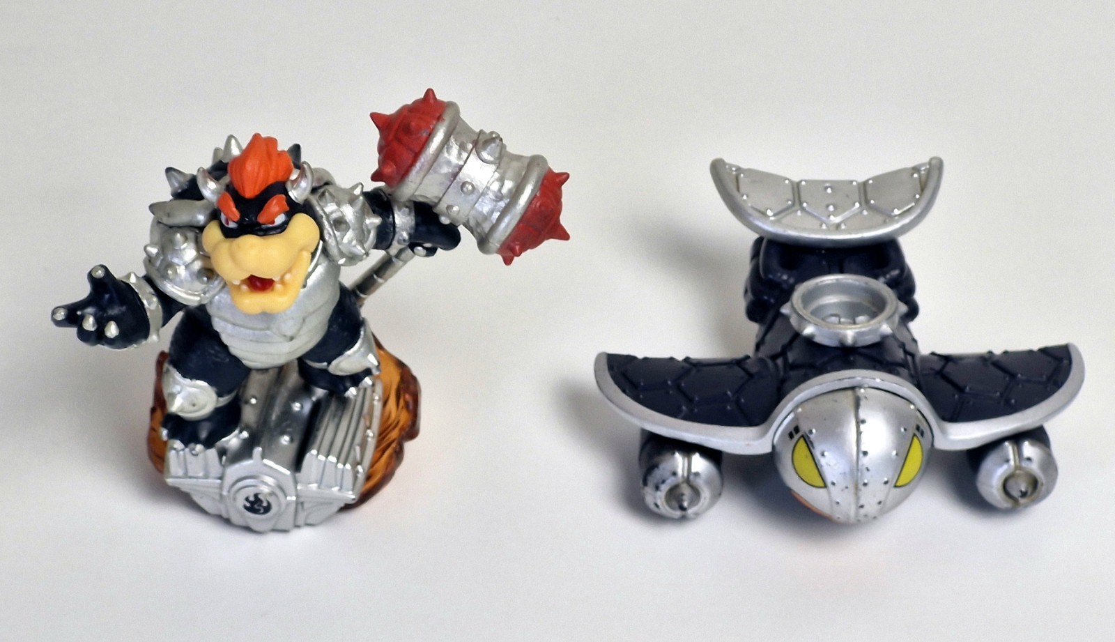 Dark Hammer Slam Bowser & Clown Cruiser Skylanders Superchargers