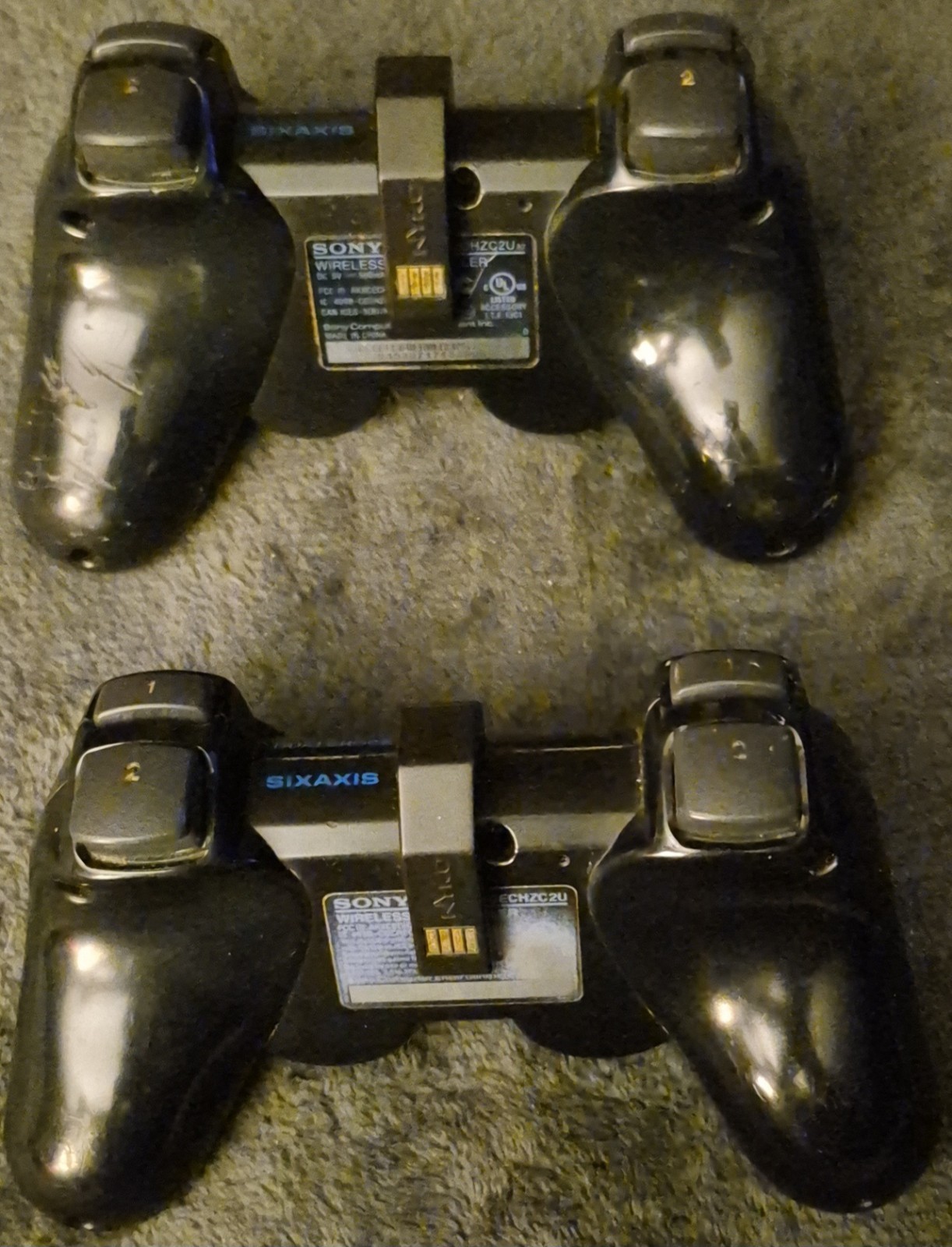 PlayStation 3 Charging Station w/ Two Wireless Controllers *not tested*