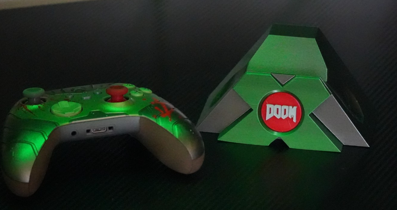 Xbox Series X S controller STAND for DOOM Limited Edition Controller 3D PRINT