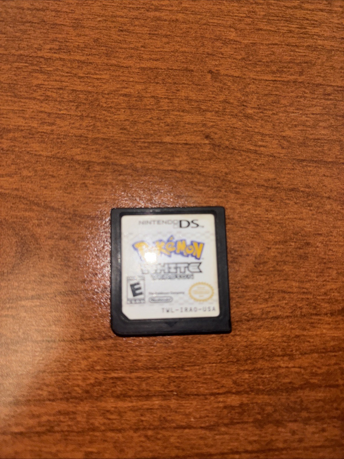 Pokemon White Version – Nintendo DS US Version