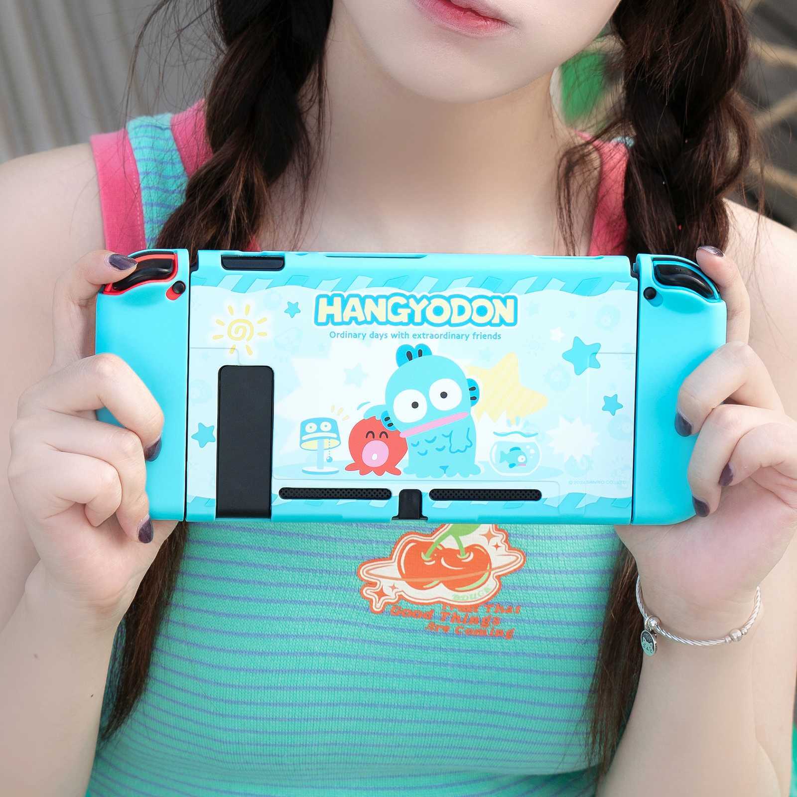 GeekShare X Sanrio Protective Case for Nintendo Switch / OLED Hello Kitty Shell