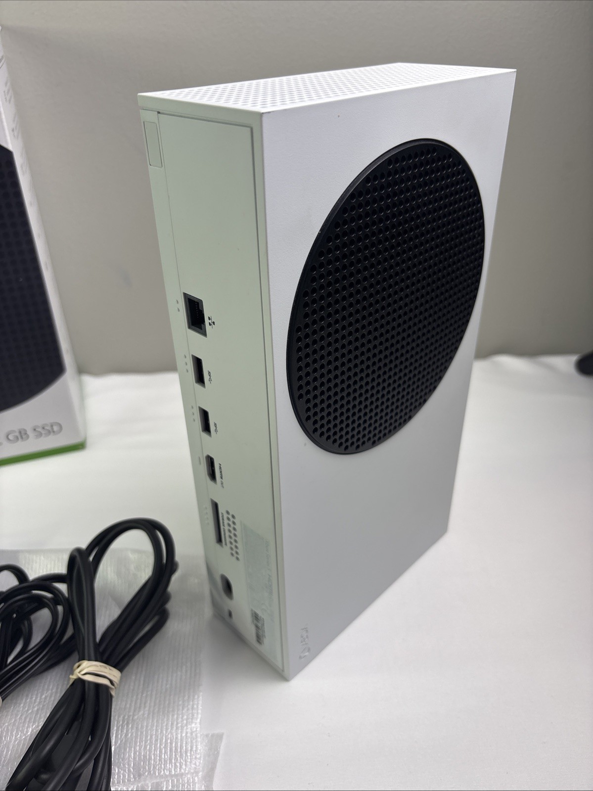 Microsoft Xbox Series S 512GB + Turtle Beach Headphones & 3 Controllers