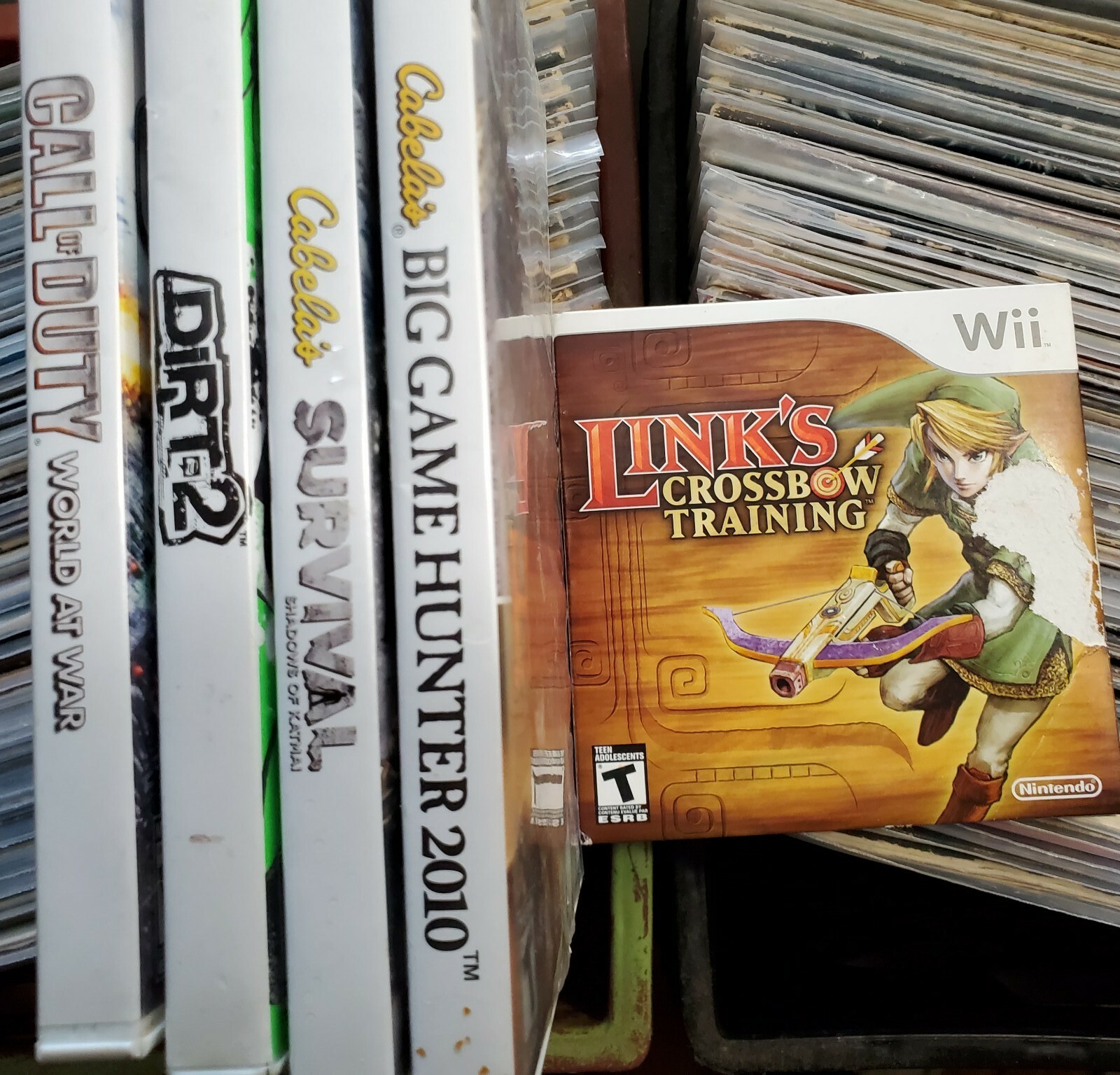 Nintendo Wii bundle 5 games E10+, T, M