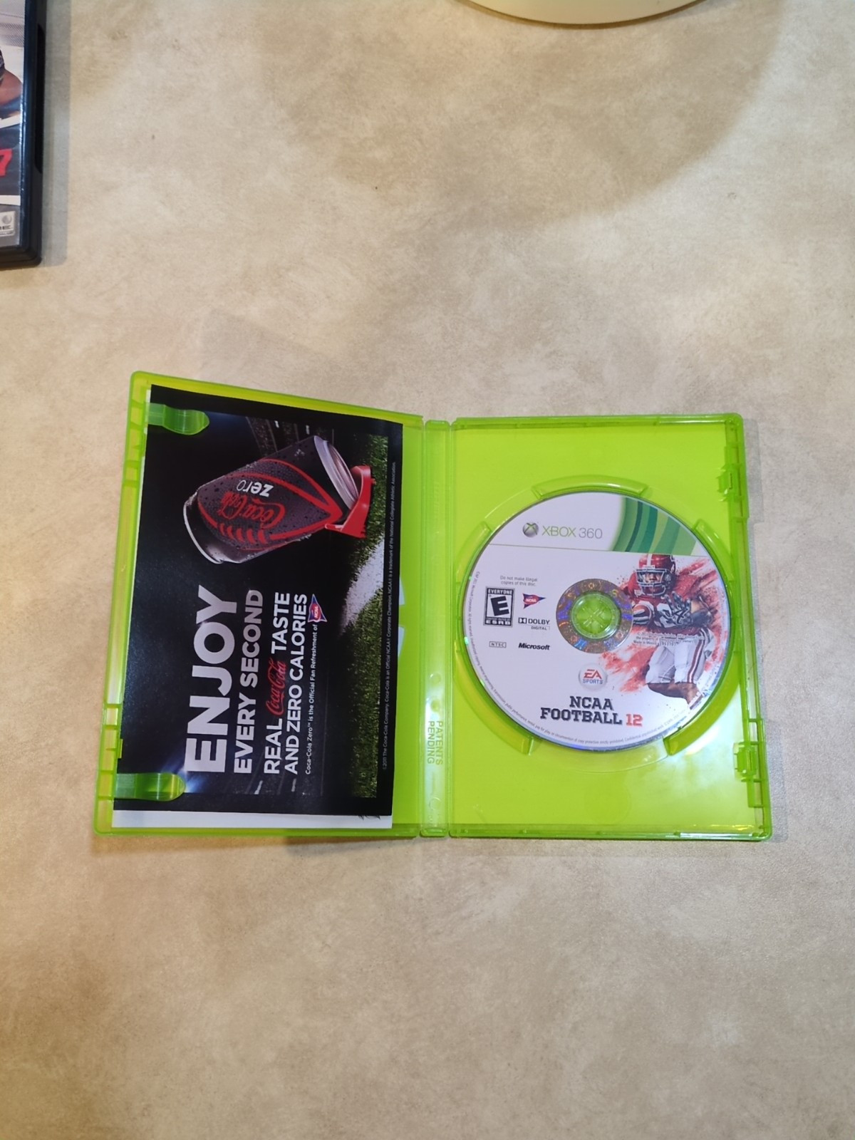 NCAA Football 13 (Microsoft Xbox 360, 2012) Game & Case