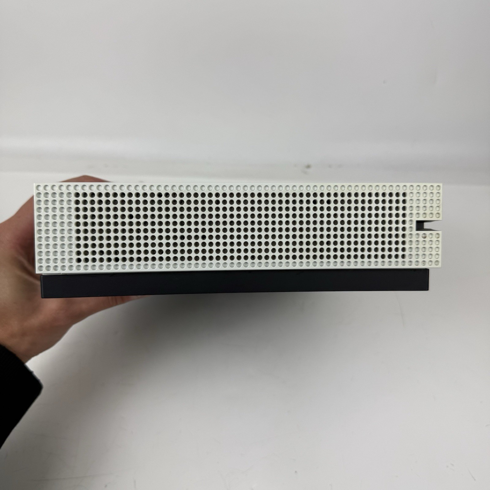 Microsoft Xbox One S White Console Blu-Ray Compatible No Cords