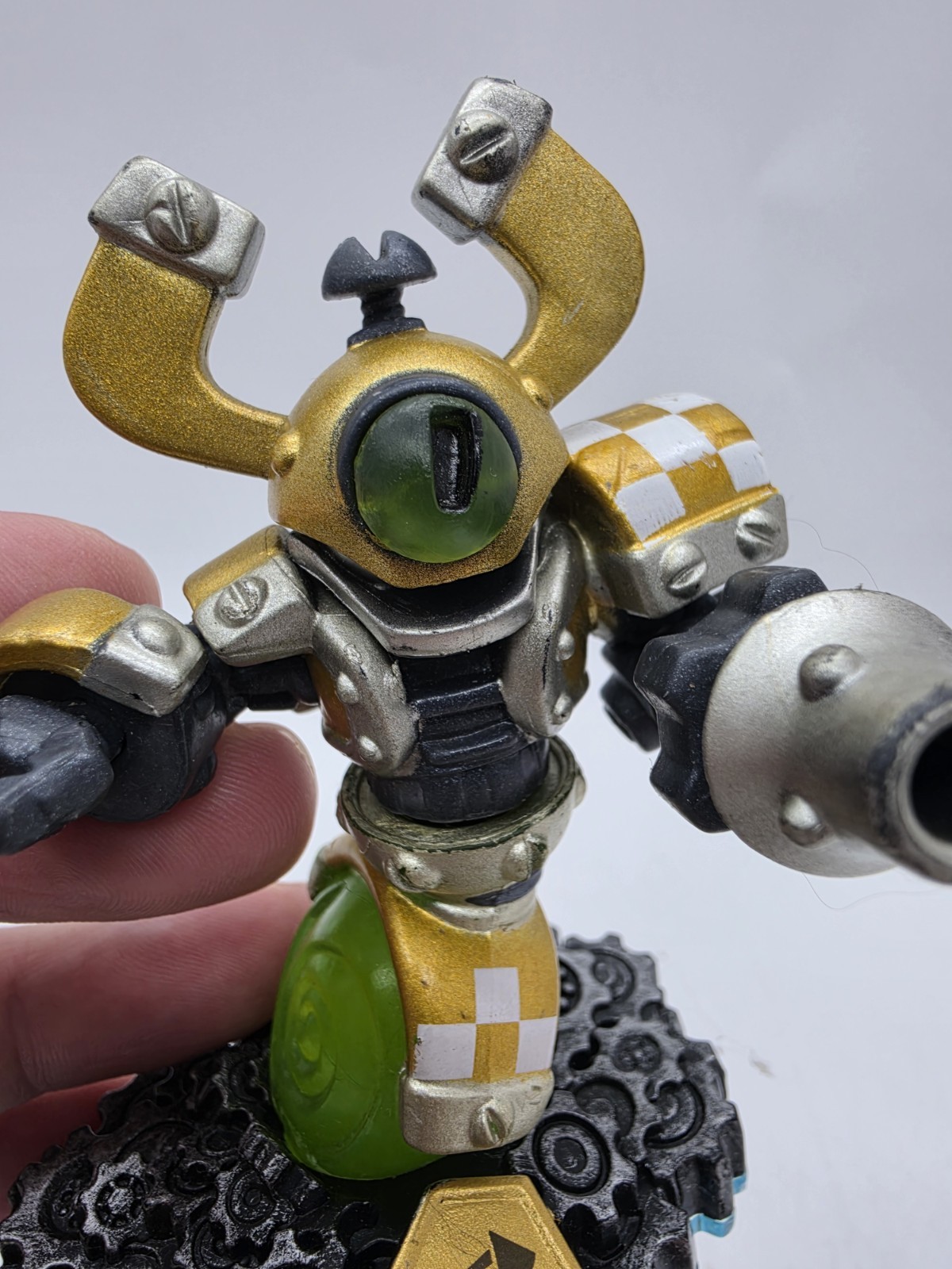 Skylanders Swap Force Nitro Magna Charge Character Figure Mint Tested Working