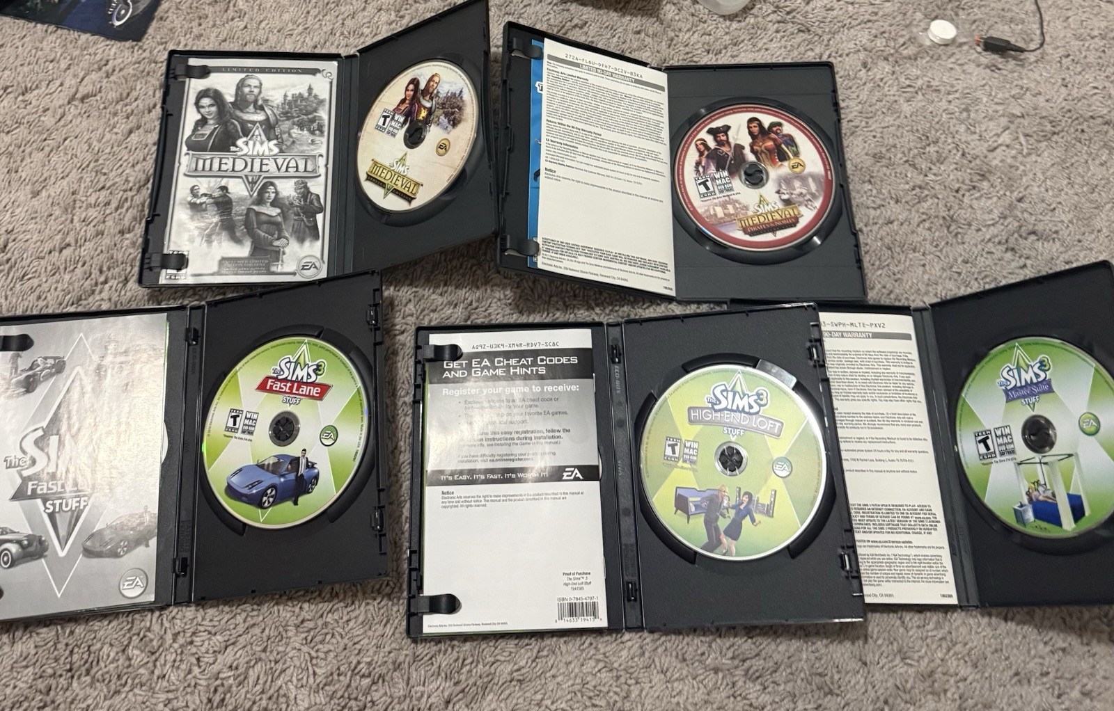 The Sims 3 LOT + The Sims Medieval PC/MAC CIBs