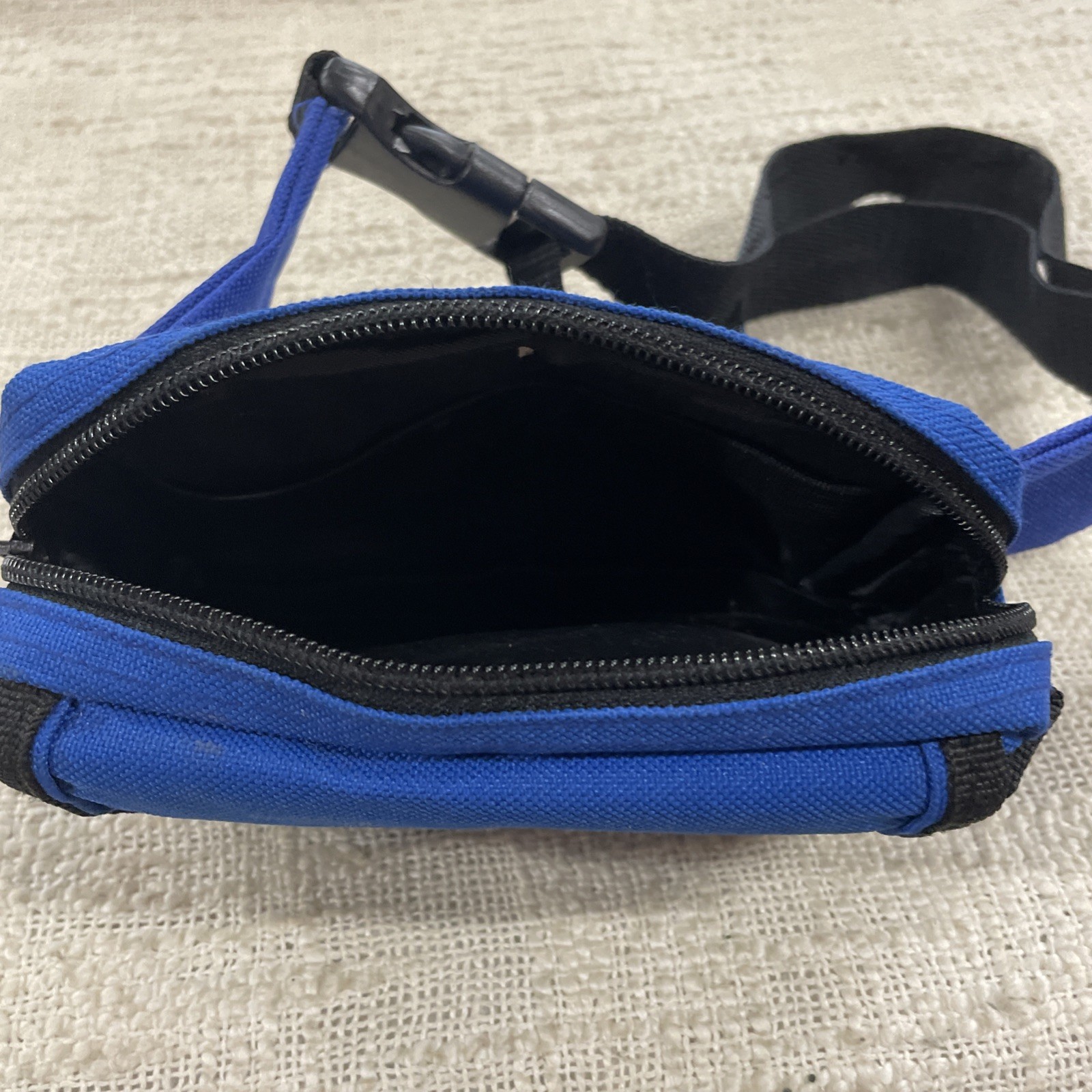 Vintage Nintendo Game Boy Blue & Black Adjustable Fanny Pack Waist Bag