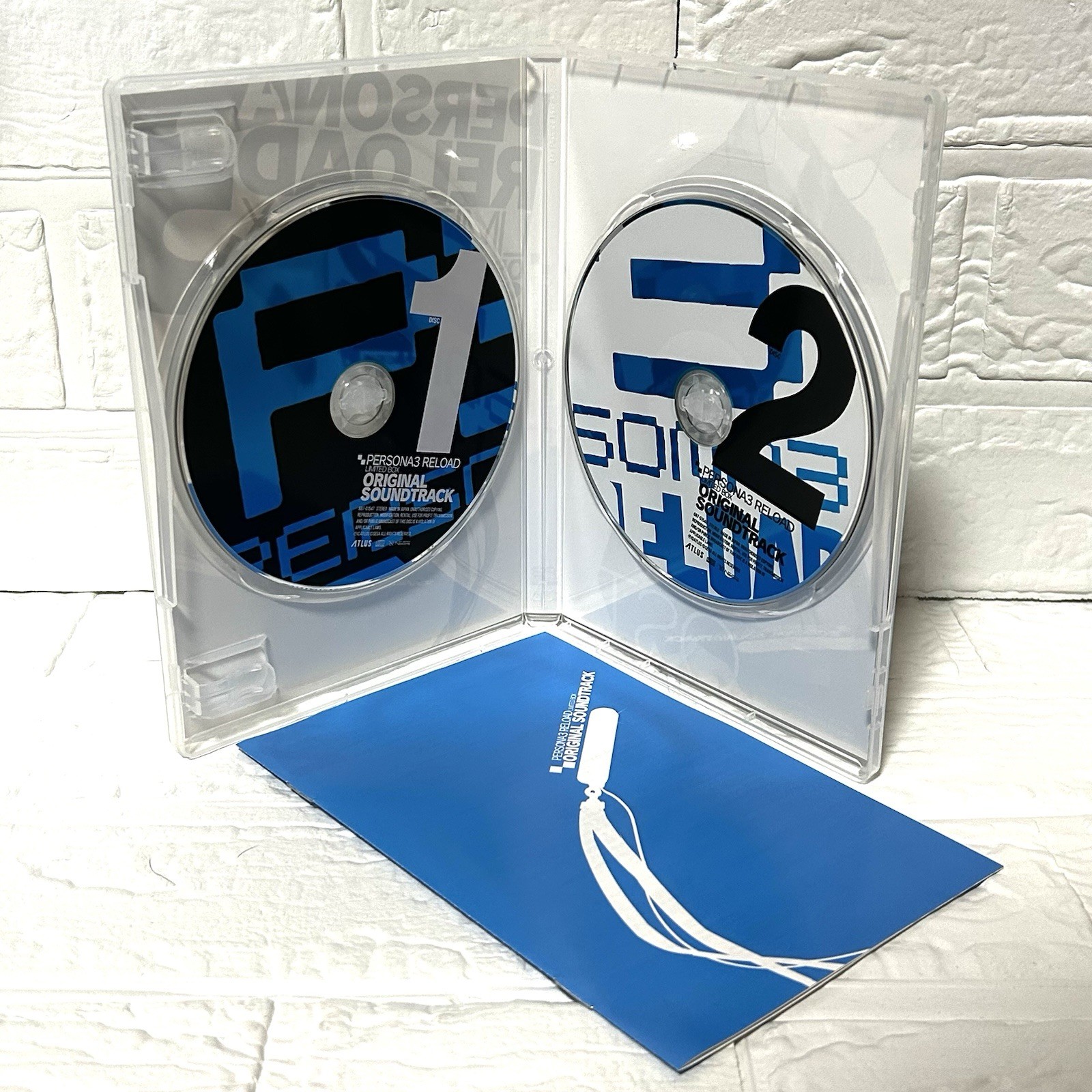 PERSONA 3 RELOAD LIMITED BOX ArtBook & Armband & SoundTrack Set