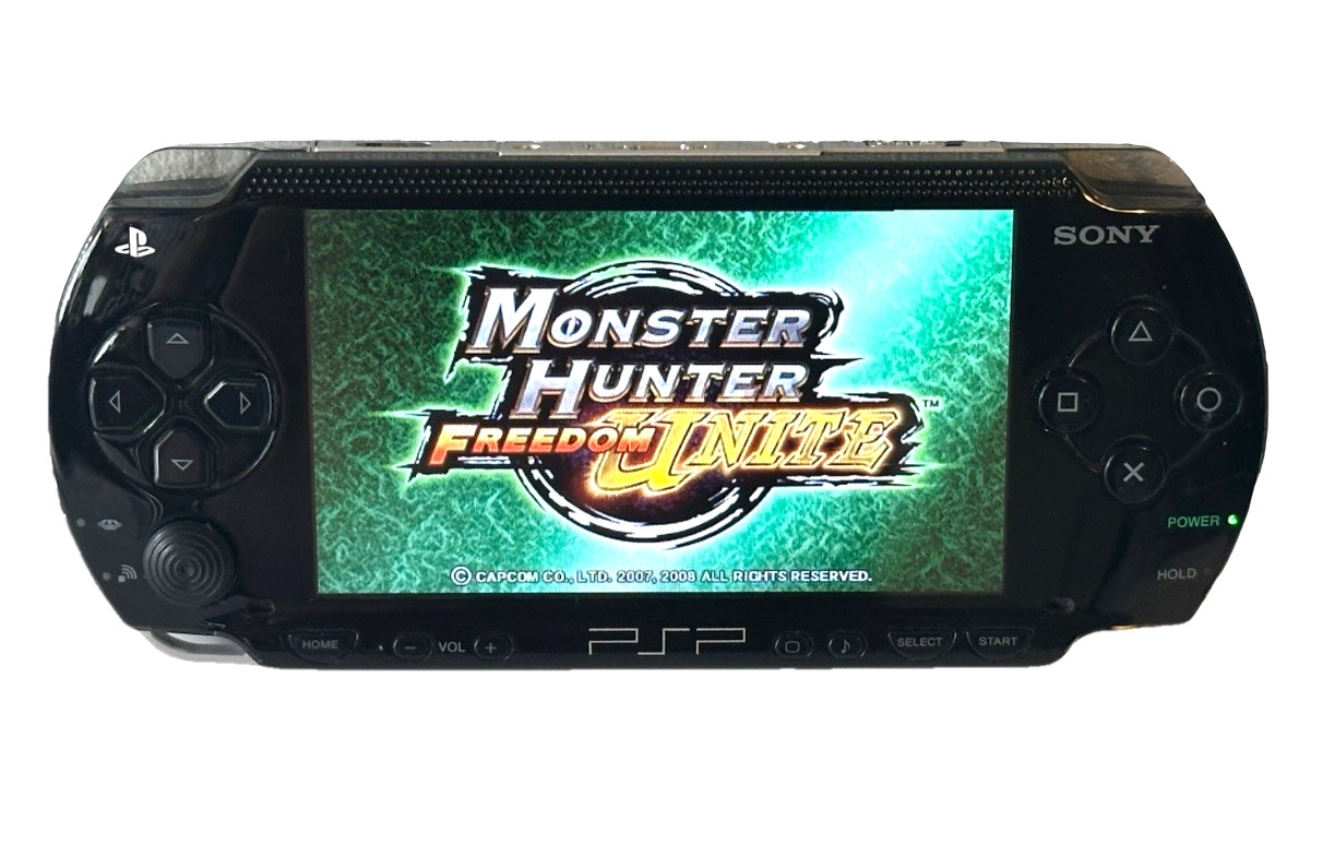 Sony PSP-1001 Console Bundle Black Tested w/ 6 Games & 3 Movies VG Tested