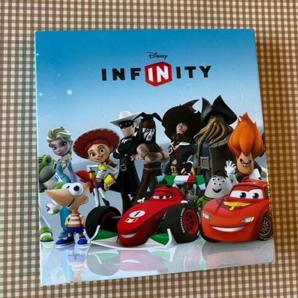 DISNEY INFINITY Power Disc Album With all 20 Wave Discs. Stitch Nemo Anna Merida
