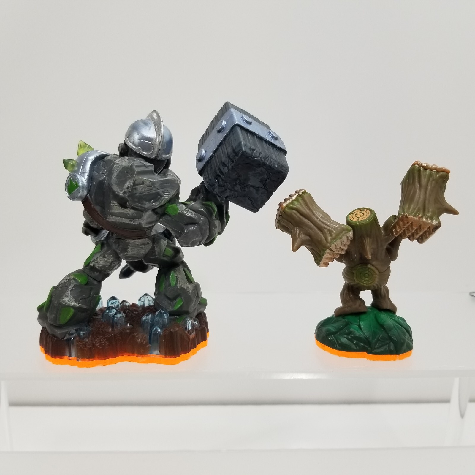 Skylanders Giants Figures – Lightning Rod, Crusher, Ignitor, & Stump Smash