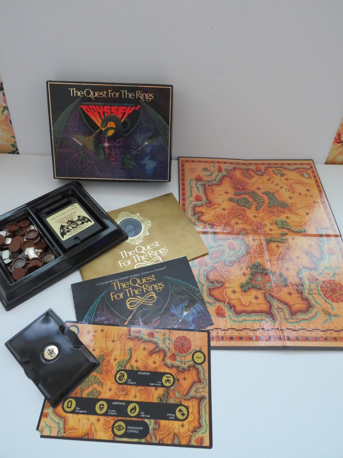 QUEST FOR THE RINGS Video Game (Magnavox Odyssey 2) Complete In Box