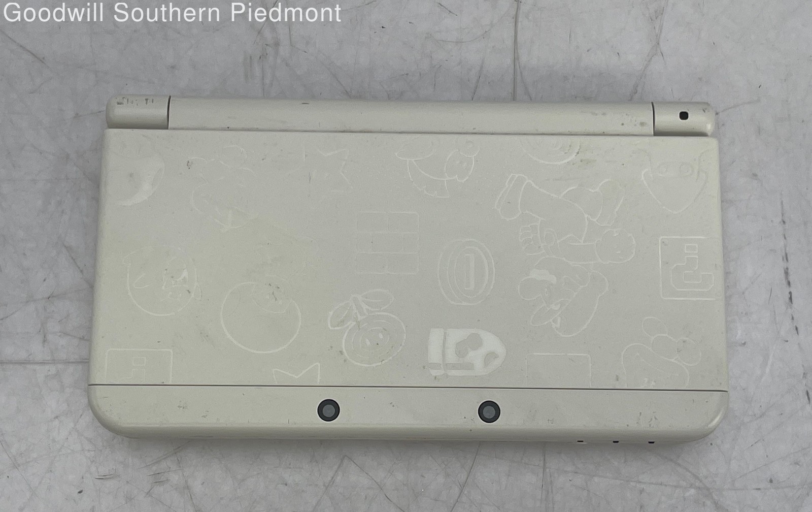 New Nintendo 3DS Mario Black Friday US Handheld Game Console – White – Tested